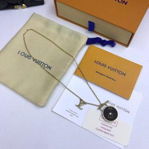 EN – Lux Necklace LUV012