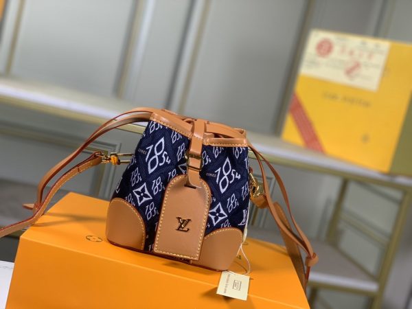 Louis Vuitton Noe Purse Monogram