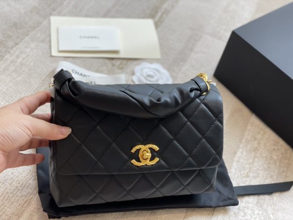 CHANEL Matelasse Small