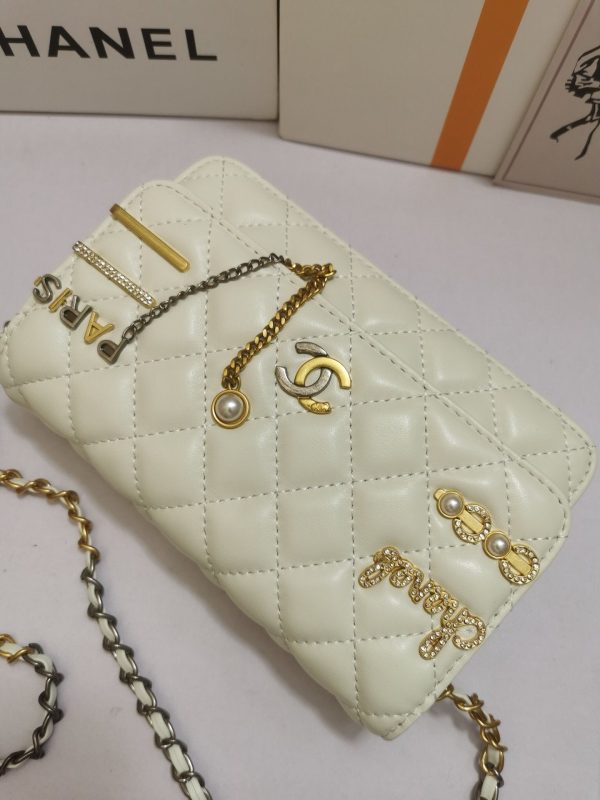 CHANEL Chain Wallet Shoulder