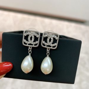 EN – Lux Earring CHL 013