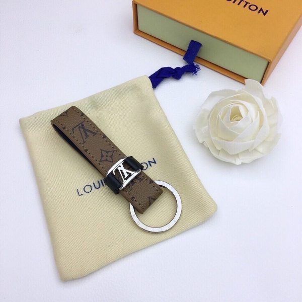 EN – Lux Keychains LUV 001