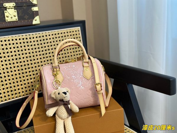 LOUIS VUITTON Speedy Bandoulière 20 Bag