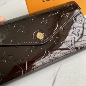 Louis Vuitton Wallet Sarah Monogram Vernis Amarante