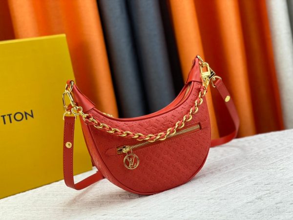 i Louis Vuitton Loop Baguette Bag ‘Red’