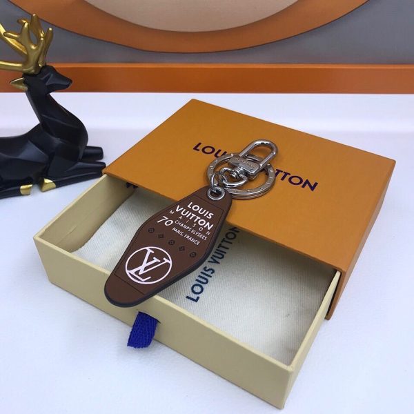 EN – Lux Keychains LUV 008