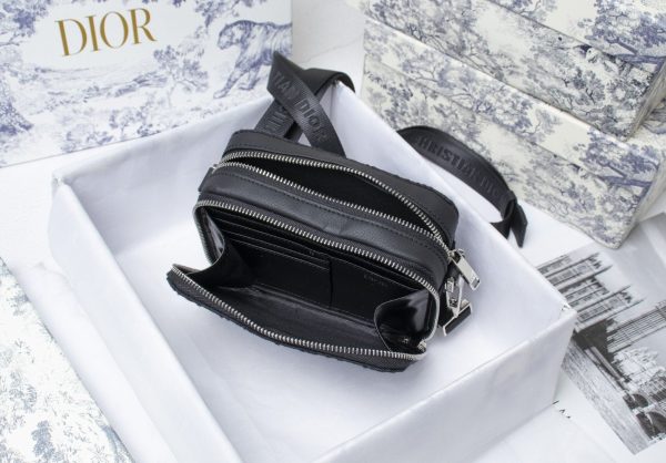 Dior 30 Montaigne Bag