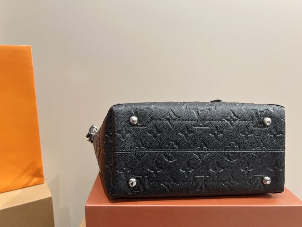 Louis Vuitton Blossom MM Tote Bag ‘Black’