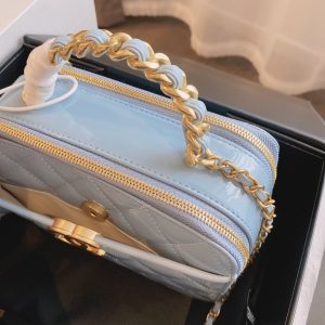 CHANEL VANITY TOP HANDLE BAG