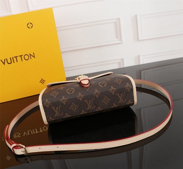 LOUIS VUITTON IVY BAG