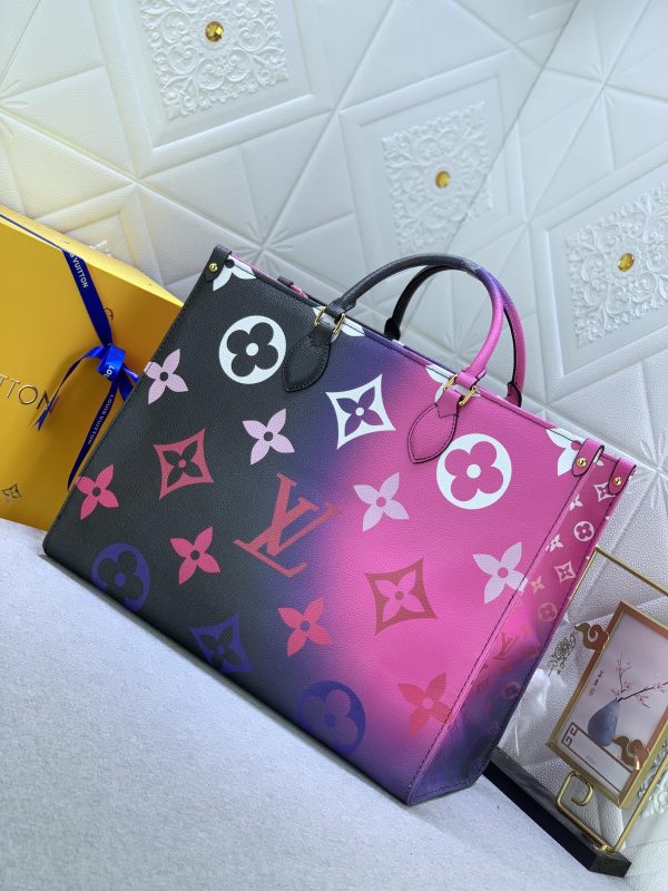 Louis Vuitton Onthego MM