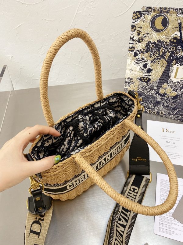 DIOR WICKER BUCKET BAG