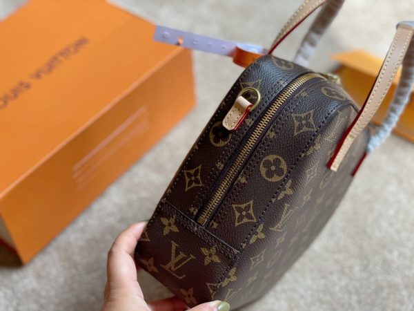 Louis Vuitton – Spontini