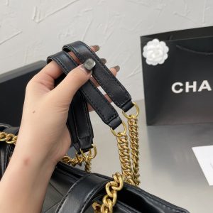 CHANEL SMALL SHOPPING TOTE