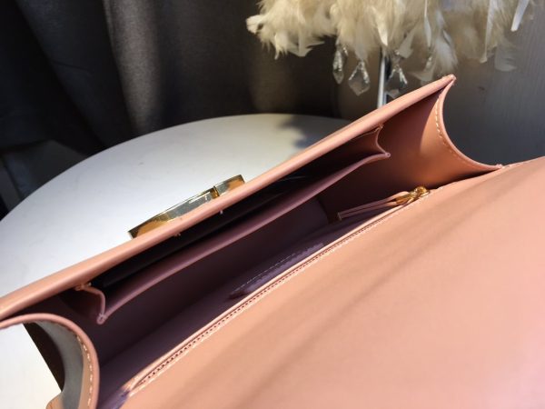 Dior 30 Montaigne Bag