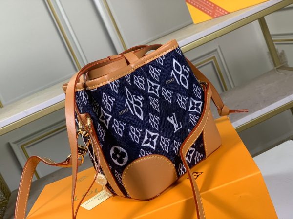 Louis Vuitton Noe Purse Monogram