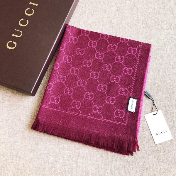 EN – Luxury GCI Scarf 012