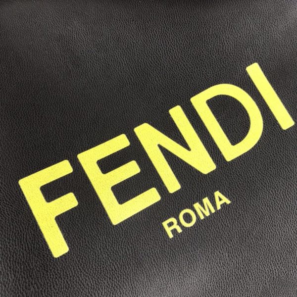 Fendi Peekaboo ISeeU Medium Black leather bag