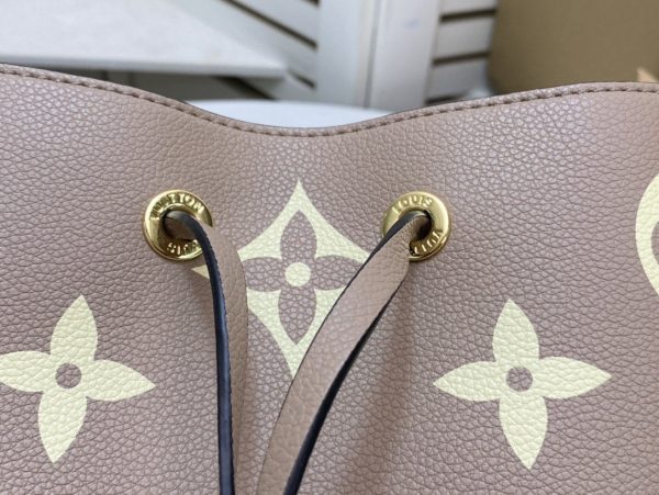 LOUIS VUITTON Néonoé MM Monogram Empreinte