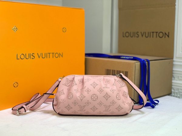 Louis Vuitton Scala Pouch Mini Mahina Perforated