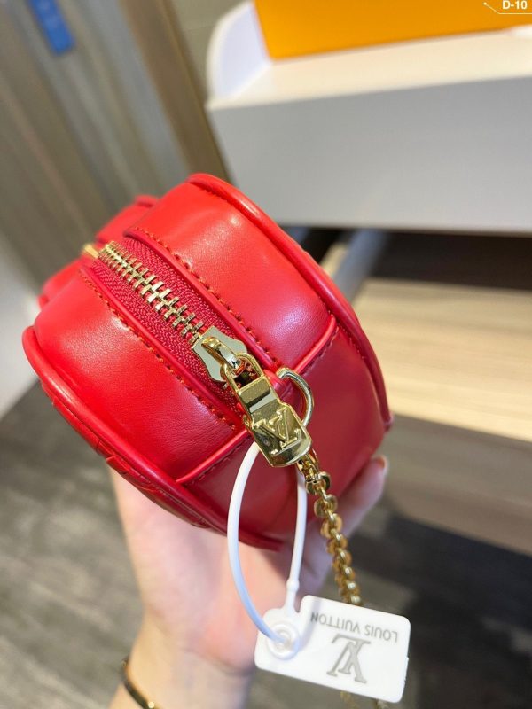 LOUIS VUITTON HEART ON CHAIN BAG