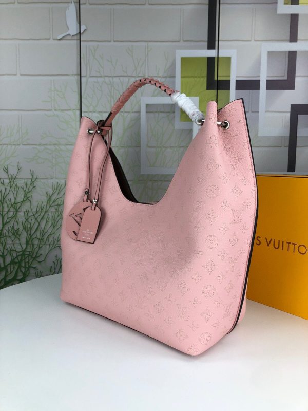 Louis Vuitton Carmel Hobo Bag ‘Mouse Grey’