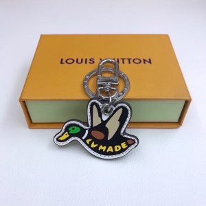EN – Lux Keychains LUV 011