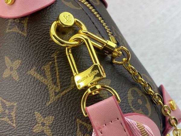 Louis Vuitton Petite Malle