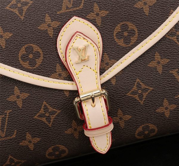 LOUIS VUITTON IVY BAG