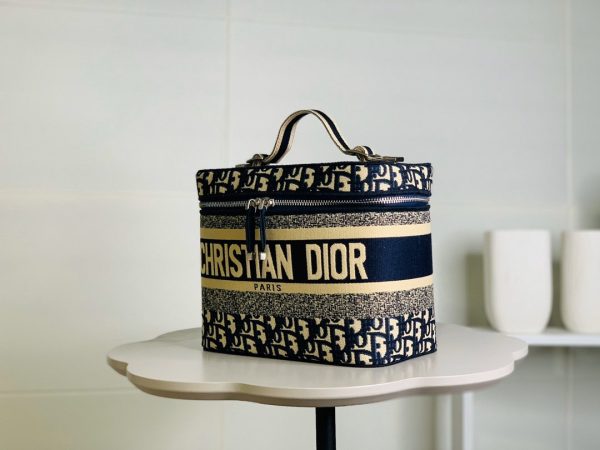 Dior – Small Travel Vanity Case with Shoulder Strap Cornflower Blue Oblique Embroidery