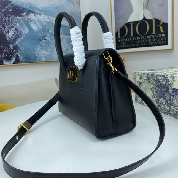 DIOR MEDIUM ST HONORÉ TOTE Black Grained Calfskin