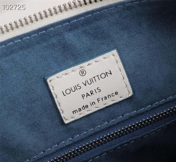 Louis Vuitton Monogram Mahina Beaubourg Mm Hobo