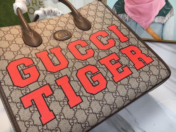 Gucci Tiger Gg Medium Tote Bag