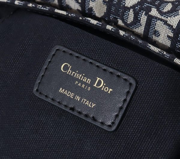 Christian Dior 30 Montaigne