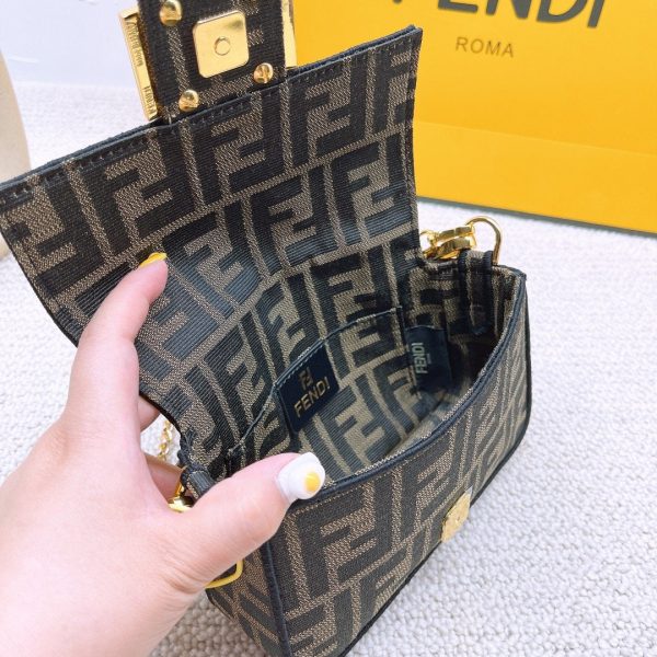 Fendi Mini Baguette