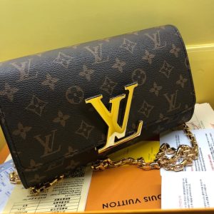 Louis Vuitton Monogram Chain Wallet
