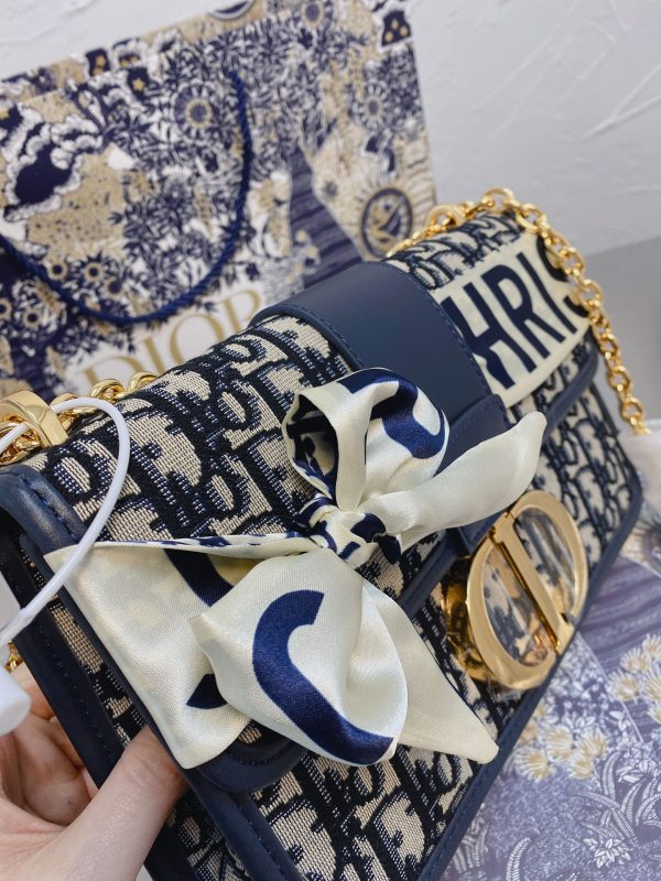 Dior 30 Montaigne Chain Bag Blue Dior Oblique Jacquard Women