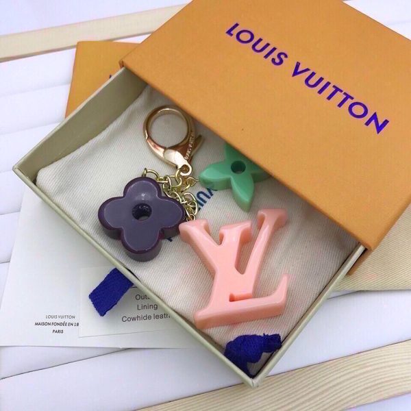 EN – Lux Keychains LUV 034