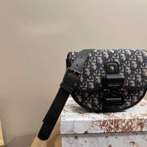 Dior Mini Gallop Bag With Strap Beige And Black Dior Oblique Jacquard With Black Grained Calfskin Men