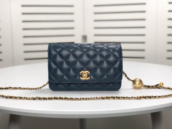 Chanel CC Wallet on chain