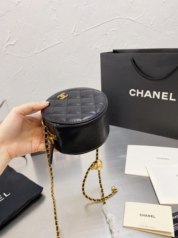 Chanel Mini Vaniti Black