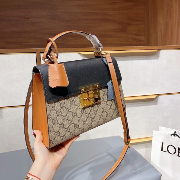 GUCCI Padlock GG Supreme Top Handle Bag