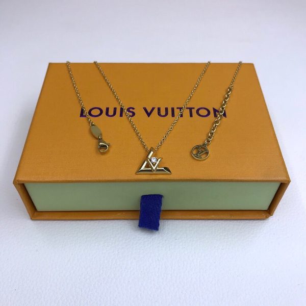 EN – Lux Necklace LUV015