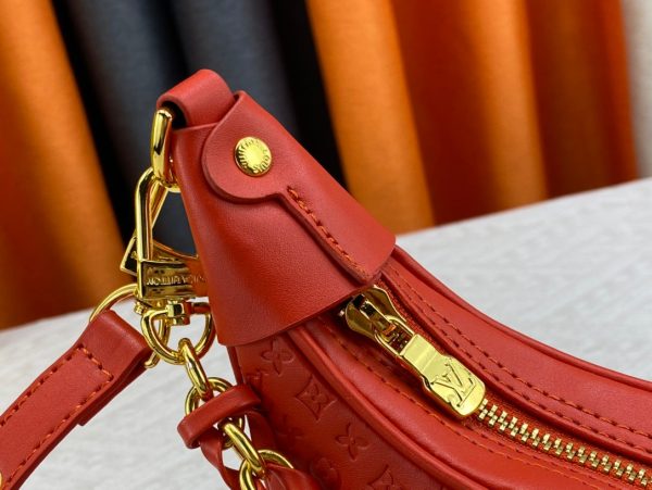 i Louis Vuitton Loop Baguette Bag ‘Red’