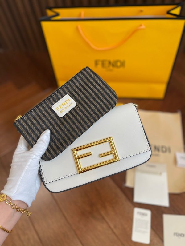 Fendi Wallet On Chain With Pouches Bags