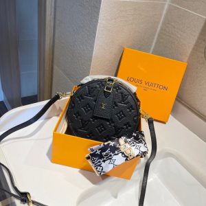 Louis Vuitton BOITE CHAPEAU SOUPLE