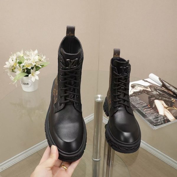 Premium LUV BOOTS 004