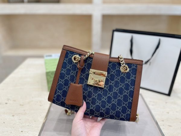 Gucci GG Supreme Padlock Small Shoulder Bag