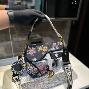 DIOR MEDIUM LADY D-LITE BAG WHITE AND PASTEL MIDNIGHT BLUE TOILE DE JOUY MEXICO EMBROIDERY