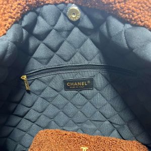 CHANEL Chanel 22 Hobo Small Black Velvet